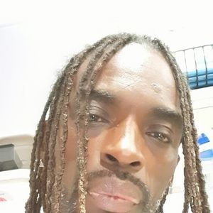 Meet your Posher, Leroy